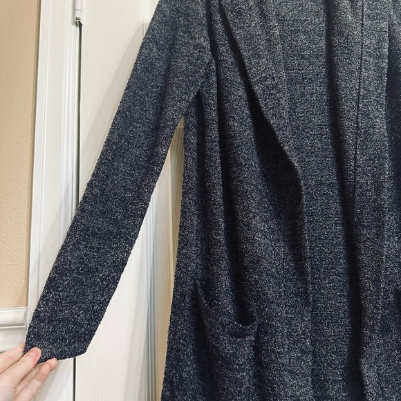 Barefoot Dreams Charcoal Gray Cardigan 🖤 - Picture 4 of 14